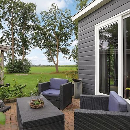 Landelijk Chalet 87 Oosterwolde  Bagian luar foto