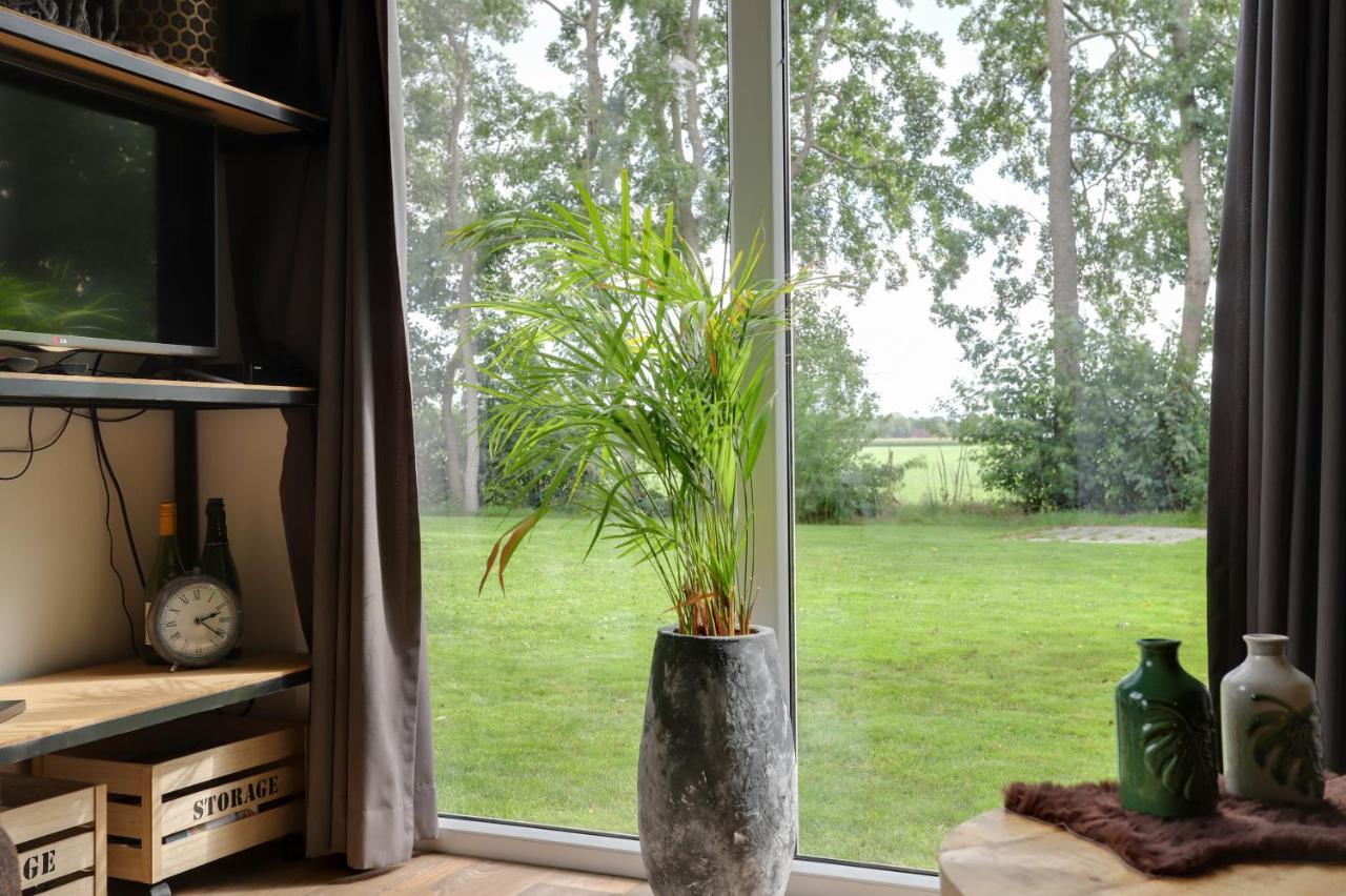Landelijk Chalet 87 Oosterwolde  Bagian luar foto
